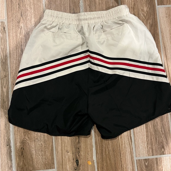 Like New Rhude Shorts - Picture 2 of 3